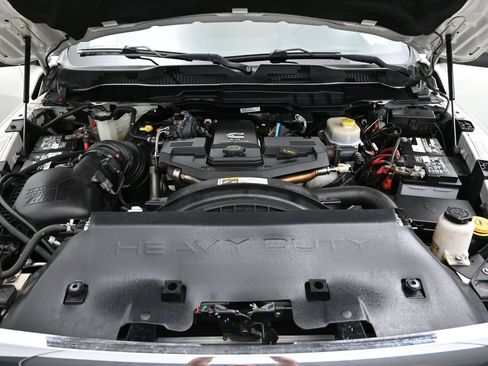 Used 2017 RAM 2500 Limited AWD/4WD image 8