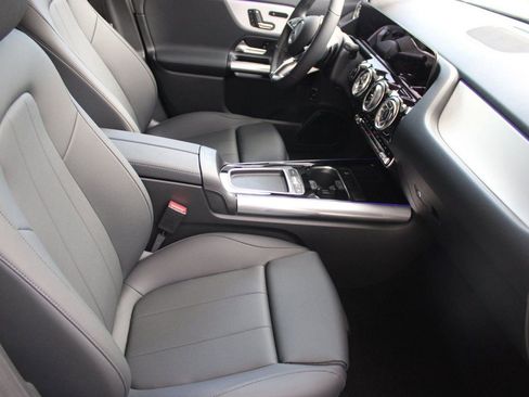 Certified 2026 Mercedes-Benz GLA 250 image 32