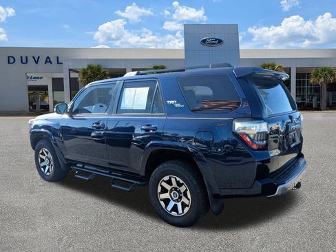Used 2019 Toyota 4Runner TRD Off-Road Premium image 6