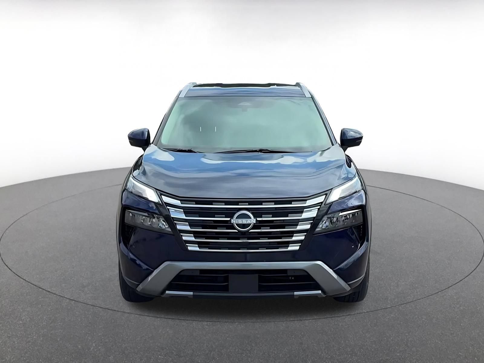 Used 2026 Nissan Rogue SL FWD image 4
