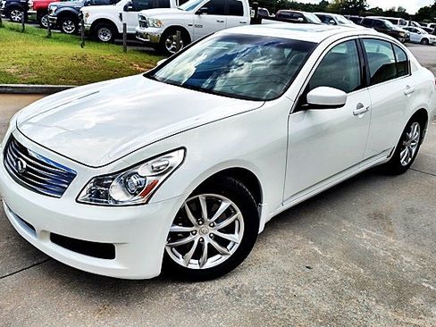 Used 2009 INFINITI G37 Journey w/ Premium Pkg RWD image 3
