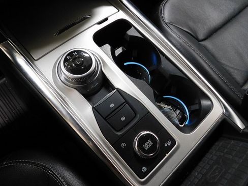 Used 2021 Ford Explorer Limited w/ Equipment Group 301A image 25