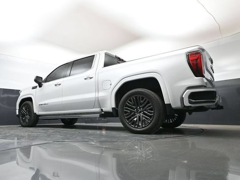 Used 2022 GMC Sierra 1500 Denali Ultimate AWD/4WD image 46