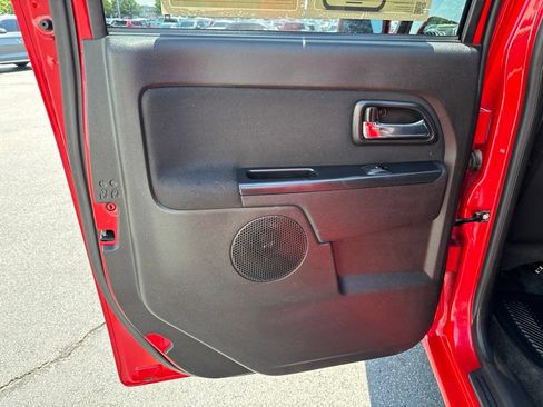Used 2012 Chevrolet Colorado LT AWD/4WD image 25