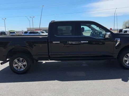 Used 2023 Ford F150 Lariat w/ FX4 Off-Road Package AWD/4WD image 9