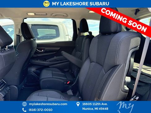Used 2025 Subaru Ascent Premium AWD/4WD image 13
