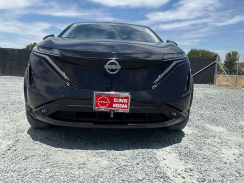Used 2024 Nissan Ariya FWD image 11