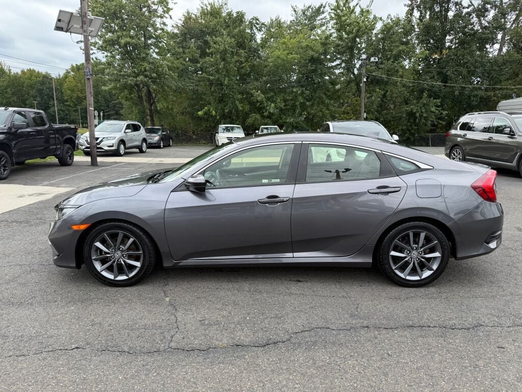 Used 2019 Honda Civic EX image 4