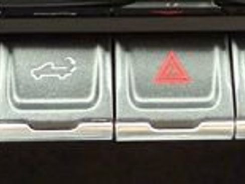 Used 2024 GMC Sierra 3500 Denali w/ Denali Reserve Package image 30