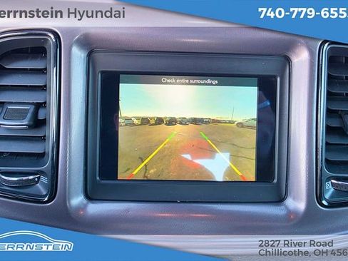 Used 2023 Dodge Challenger SXT RWD image 21
