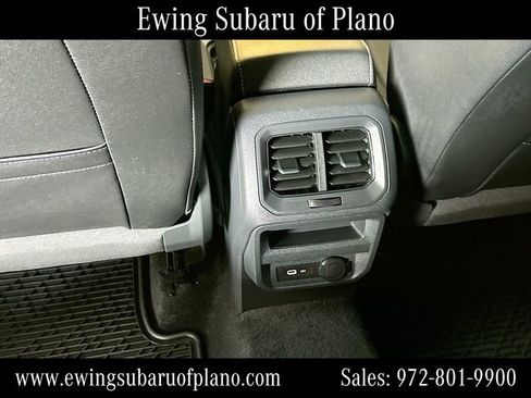 Used 2023 Volkswagen Tiguan SE R-Line FWD image 26