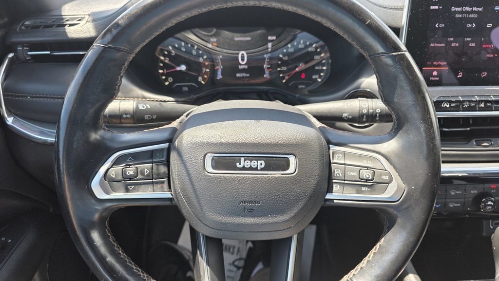 Used 2022 Jeep Compass Limited AWD/4WD image 17