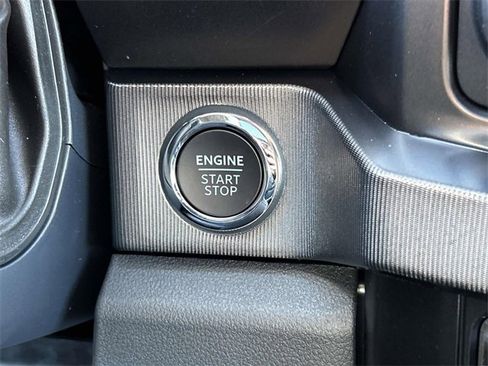 New 2026 Ford F250 Platinum w/ Tremor Off-Road Package image 29