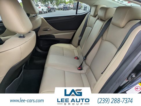 Used 2019 Lexus ES 350 w/ Accessory Package 2 FWD image 11