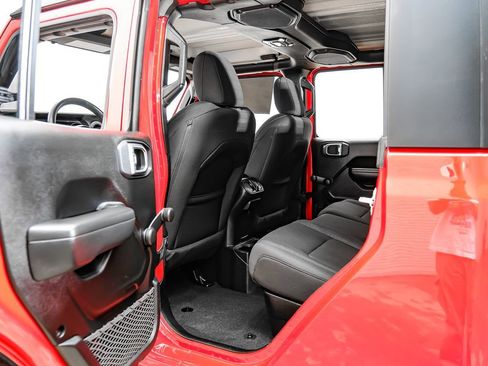 Used 2022 Jeep Gladiator Sport AWD/4WD image 43