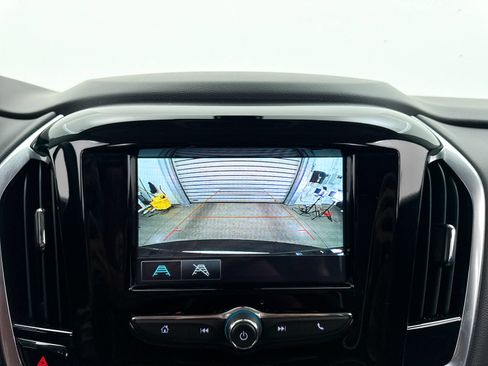 Used 2019 Chevrolet Traverse LS FWD image 19