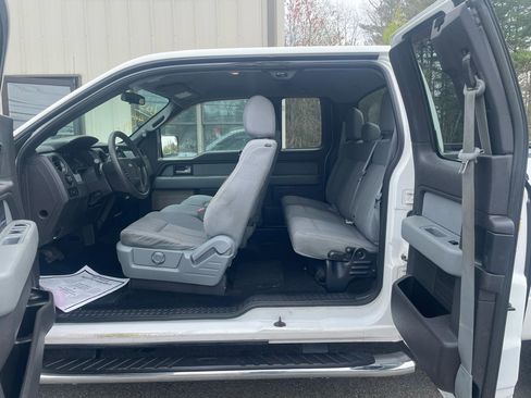 Used 2013 Ford F150 STX w/ Mid Equipment Group AWD/4WD image 9