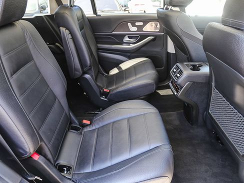 Certified 2023 Mercedes-Benz GLS 580 4MATIC image 16