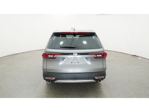 New 2026 Toyota Grand Highlander AWD Hybrid image 8