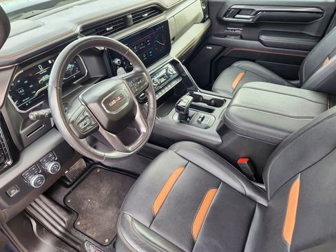 Certified 2023 GMC Sierra 1500 AT4 w/ AT4 Premium Package image 18