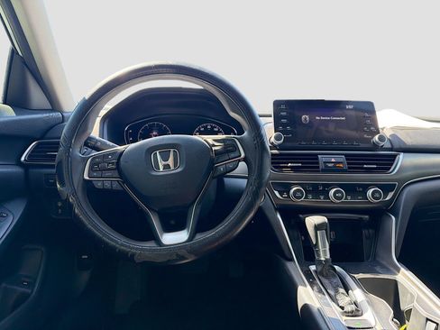 Used 2020 Honda Accord LX image 13