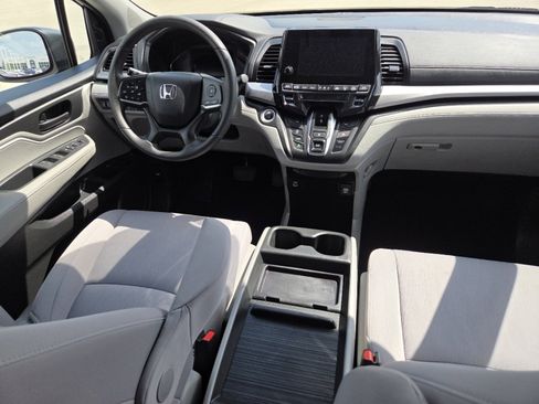 Used 2024 Honda Odyssey EX image 23
