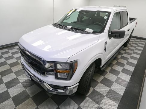 Used 2023 Ford F150 XLT w/ Trailer Tow Package AWD/4WD image 6