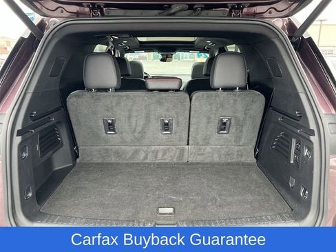 Certified 2024 Chevrolet Traverse RS w/ LPO, Floor Liner Package image 24