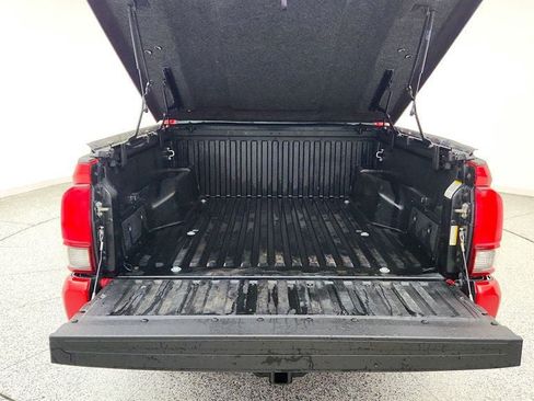 Used 2018 Toyota Tacoma SR w/ SR Convenience Package AWD/4WD image 20