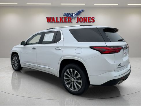 Used 2023 Chevrolet Traverse Premier image 4