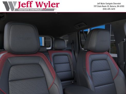 New 2026 Chevrolet Equinox RS w/ Safety and Technology Package FWD image 25