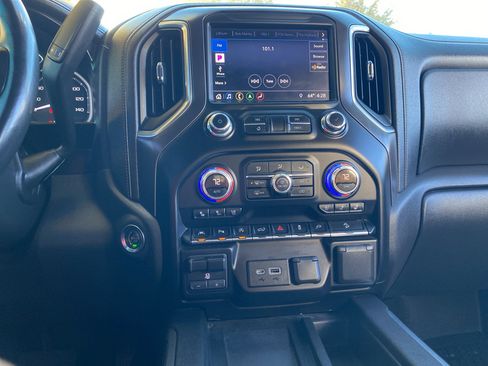 Used 2019 GMC Sierra 1500 AT4 w/ AT4 Premium Package image 10