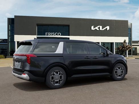 New 2026 Kia Carnival EX FWD image 6