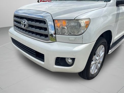 Used 2016 Toyota Sequoia Platinum RWD image 39