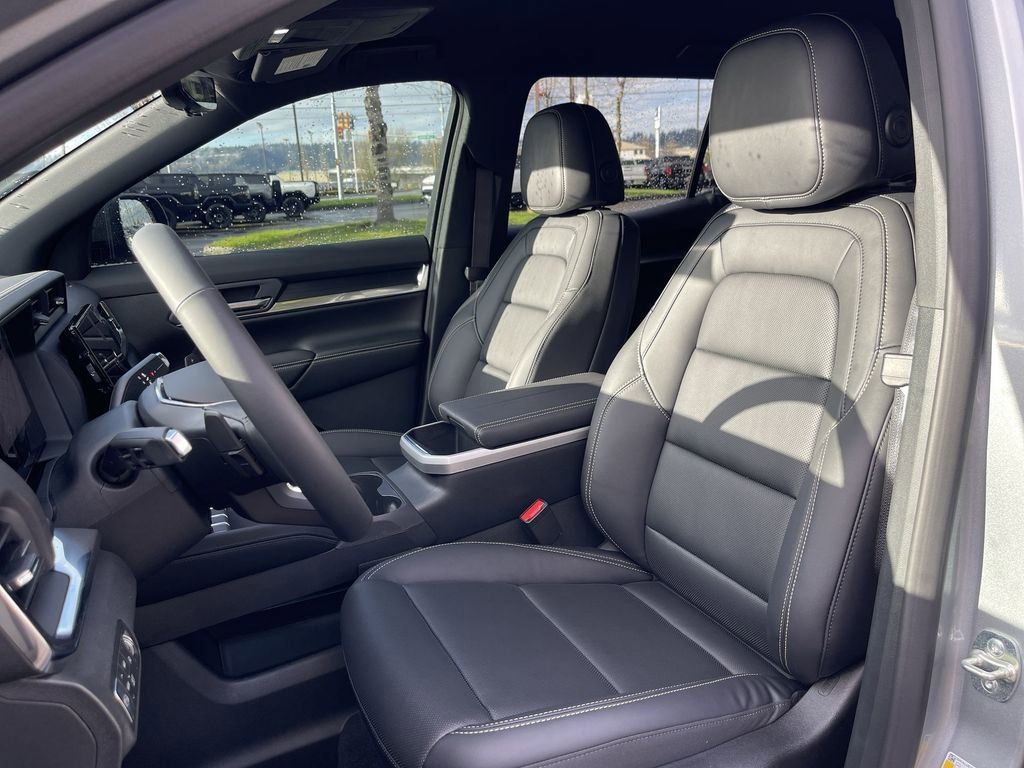 New 2026 GMC Terrain Elevation w/ Elevation Premium Package AWD/4WD image 19