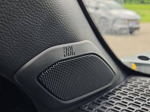 New 2026 Toyota Tacoma TRD Off-Road AWD/4WD image 13