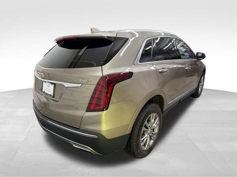 Certified 2023 Cadillac XT5 Premium Luxury image 4