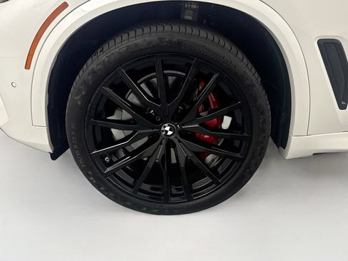 Used 2021 BMW X5 sDrive40i w/ M Sport Package RWD image 31