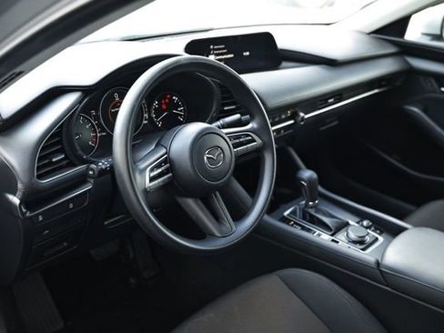 Used 2021 MAZDA MAZDA3 Sedan FWD image 19