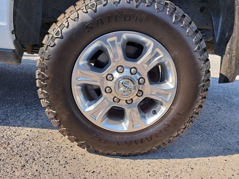 Used 2024 RAM 3500 Big Horn image 28