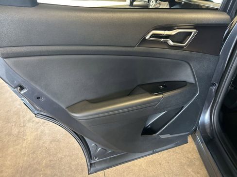 Certified 2023 Kia Sportage EX image 19