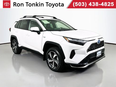 Certified 2024 Toyota RAV4 SE image 1