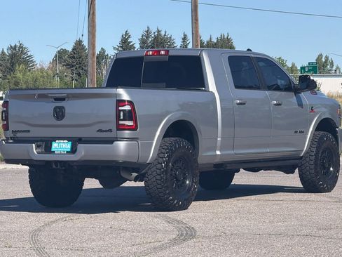 Used 2022 RAM 2500 Laramie w/ Night Edition AWD/4WD image 2