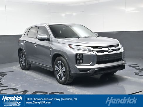 Used 2020 Mitsubishi Outlander Sport SE image 1