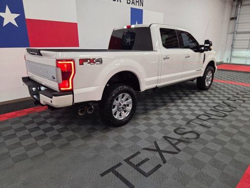 Used 2019 Ford F350 Platinum w/ Platinum Ultimate Package image 25