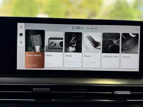 Used 2023 Genesis GV60 Performance image 37