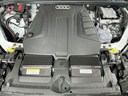 New 2026 Audi Q7 2.0T Premium AWD/4WD image 32