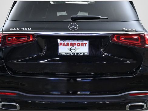 Used 2022 Mercedes-Benz GLS 450 4MATIC image 8