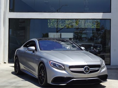 Used 2015 Mercedes-Benz S 63 AMG 4MATIC Coupe image 10