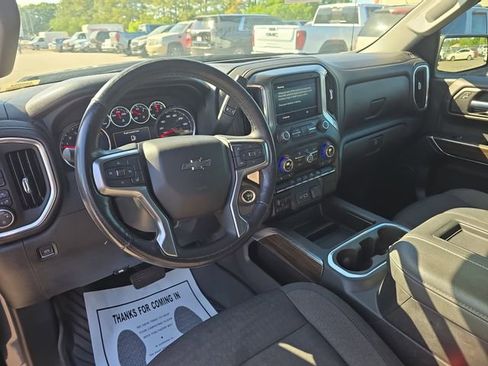 Used 2021 Chevrolet Silverado 1500 RST image 15